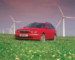 Jaguar X-Type 2001 года